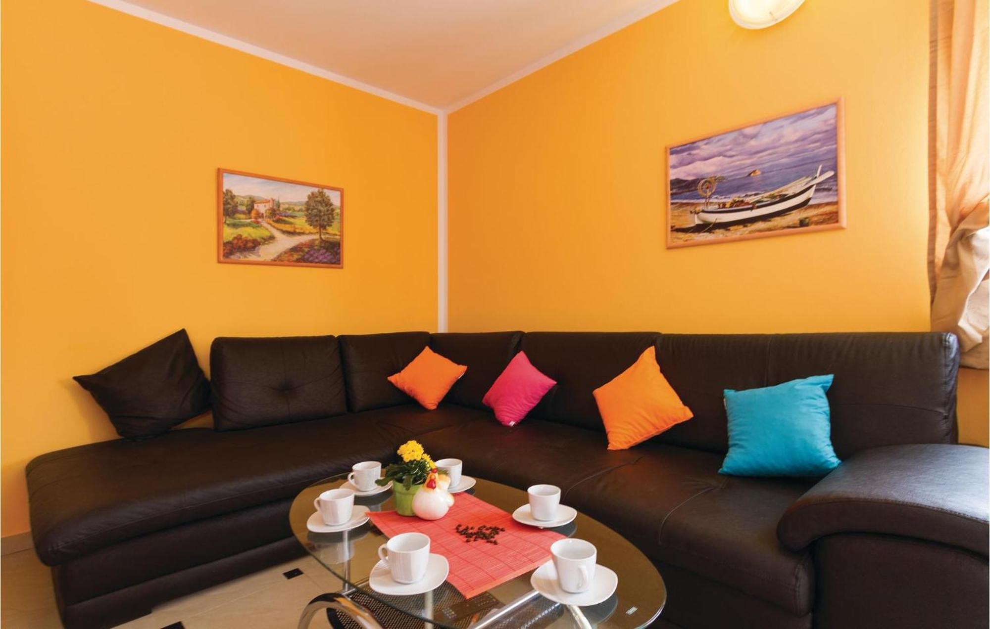 Stunning Home In Betiga With Wifi Barbariga Exterior photo